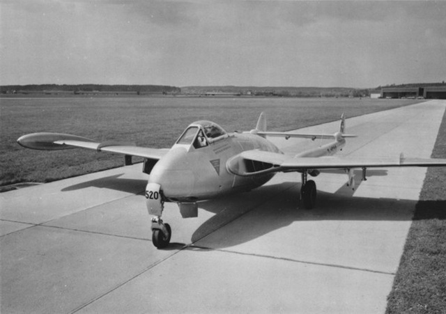 de Havilland Venom Mk.1 noch mit runder Bugnase in D�bendorf