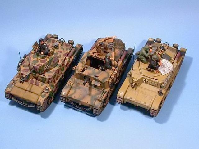 M13/40 Med.Tank__M40/42 SPG__M13/40 Comm.Tank