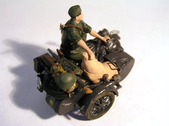 BMW R-12