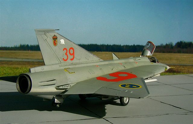 Saab J 35J Draken