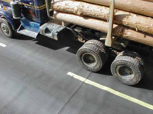 Kenworth 925 mit Logging Trailer