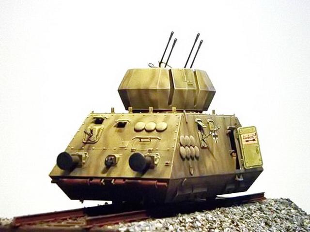 Panzerdraisine mit Flakturm