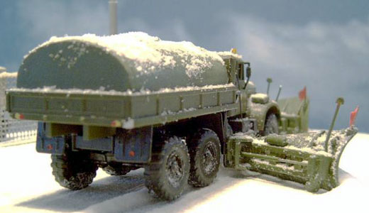 KrAZ-214 Schneepflug