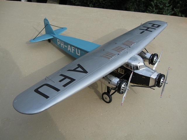 Fokker F-XII