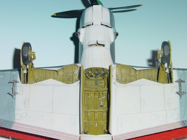 Curtiss SB2C-3 Helldiver