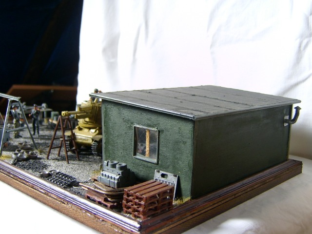 10,5cm le. Feldhaubitze 18 (SF) auf GW Hotchkiss H39