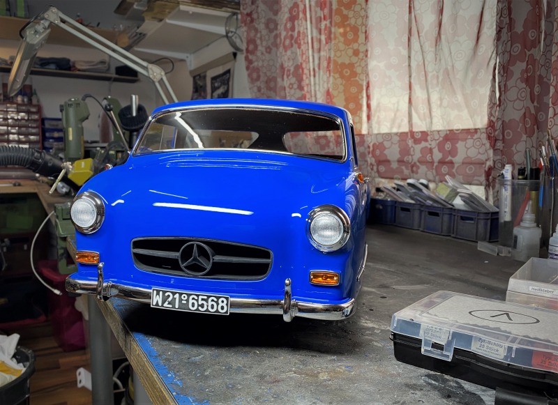 Mercedes Renntransporter "Blaues Wunder"