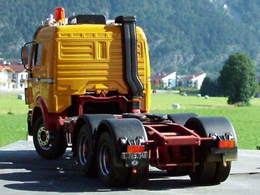 Mercedes-Benz NG 2644