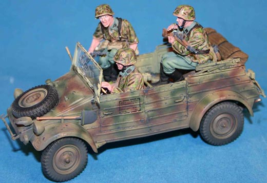 K�belwagen mit Besatzung