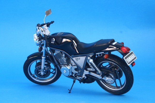 Yamaha SRX 6