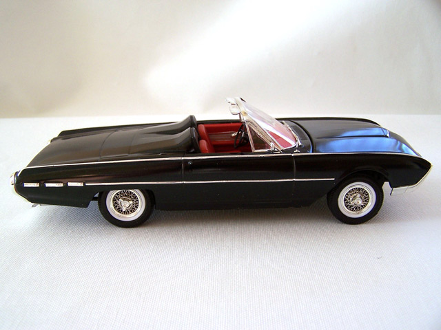 1963 Ford Thunderbird