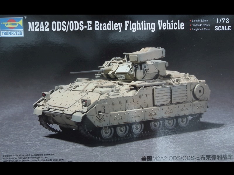 Trumpeter - M2A2 ODS/ODS-E Bradley Fighting Vehicle
