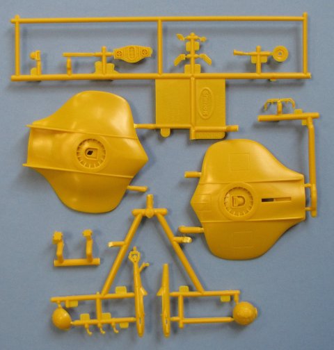 Die Teile für die drei Mini-Modelle im Überblick.