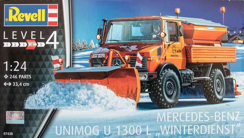 Revell - Mercedes-Benz Unimog U 1300 L Winterdienst