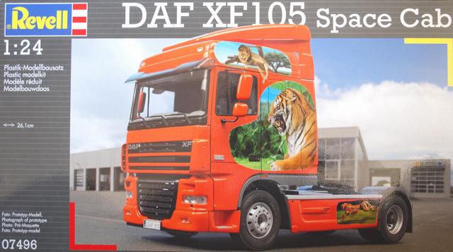 Revell - DAF XF105 Space Cab