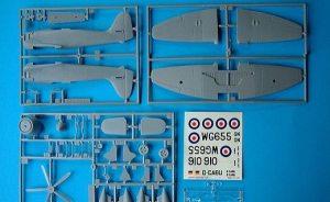 : Hawker Sea Fury T-20