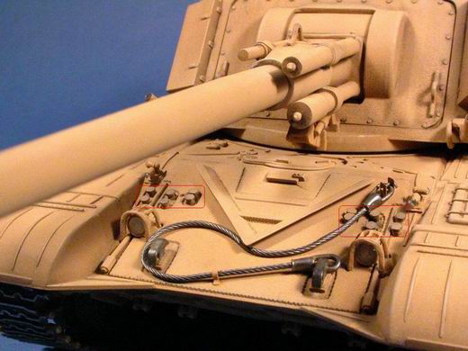 Hier die verarbeiteten Abg�sse am T-72 in der �bersicht...