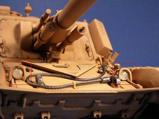 Scheinwerfer am T-72