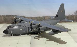 Lockheed KC-130J Hercules (1:72 Zvezda)
