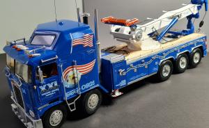 : Kenworth K100 Wrecker