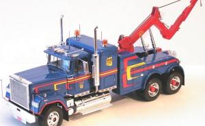 Mack Superliner Wrecker