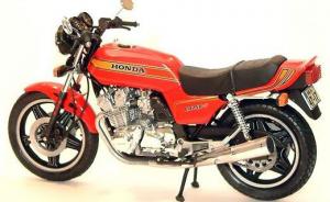 Honda CB750F