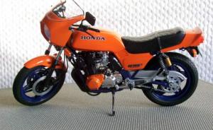 : Honda CB750F