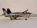 Boeing F/A-18E Super Hornet (1:32 Revell)