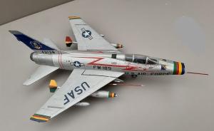 Bausatz: North American F-100D Super Sabre