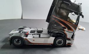 : Mercedes-Benz Actros MP4