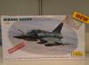 Selbiges gilt für die Mirage 2000 D in 1:48 von Heller.