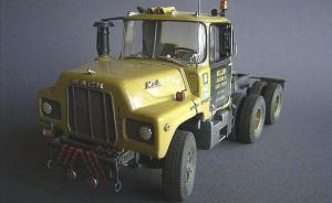 : Mack DM 600