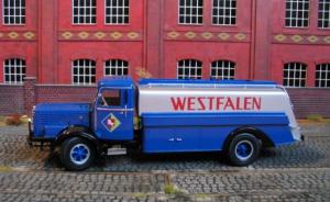 Büssing 8000 Tankwagen "Westfalen"