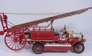 Dennis Motor Fire Engine 1914