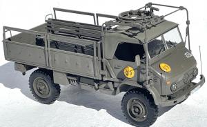 Galerie: Unimog S404 mit MG-Drehringlafette und Pritsche