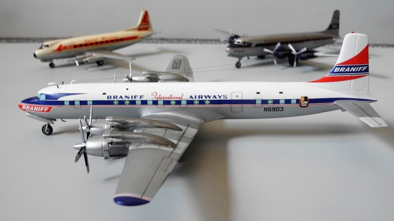 Douglas DC-7C