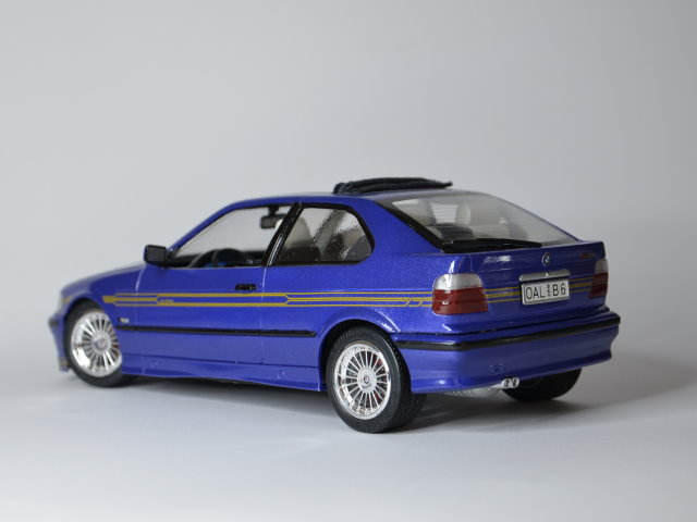 BMW Alpina B6 2.8 Compact