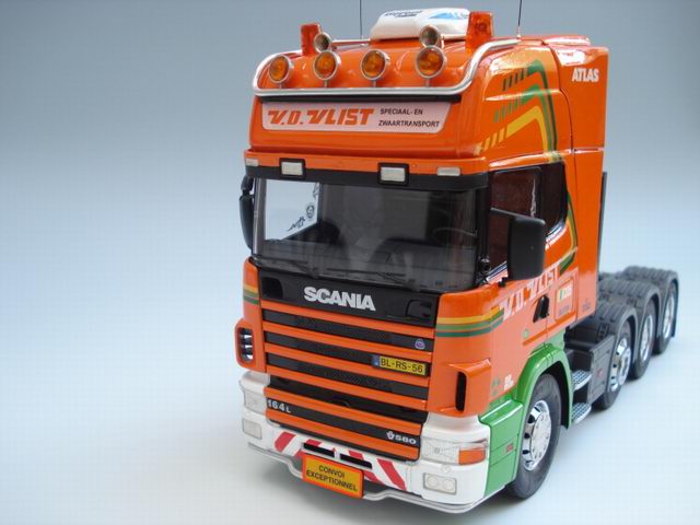 Scania R580 8x4