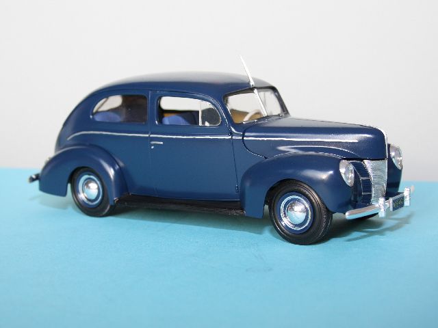 Ertl 1940 ford coupe #3