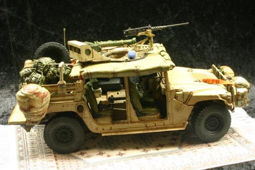 HMMWV/GMV Dumvee