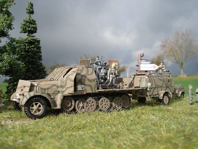 Sd.Kfz. 7/1 mit Sonderanhänger Sd.Ah. 52