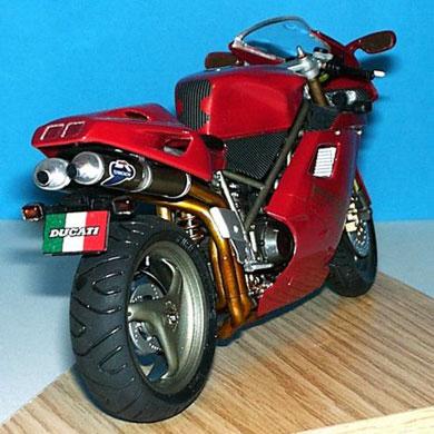 Ducati 916