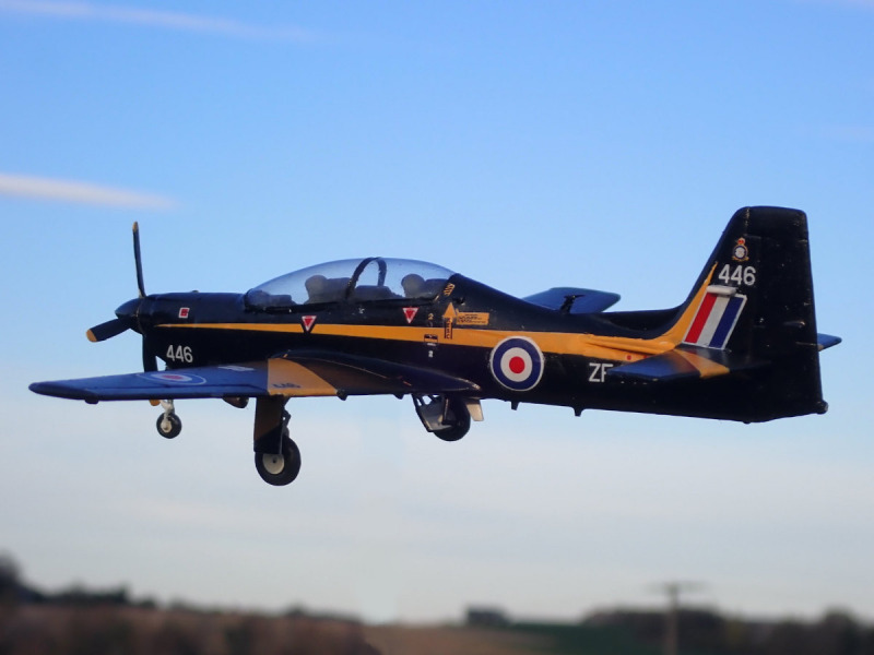 Short Tucano T1