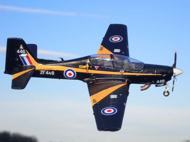 Short Tucano T1