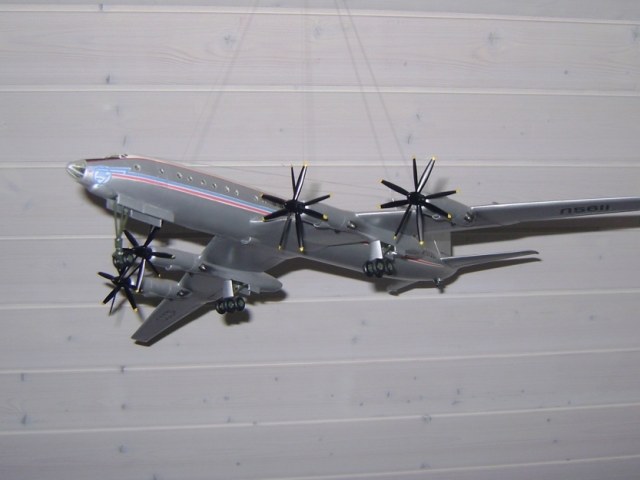 Tupolev Tu-114D