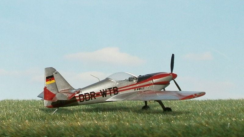 Zlín Z-50LS