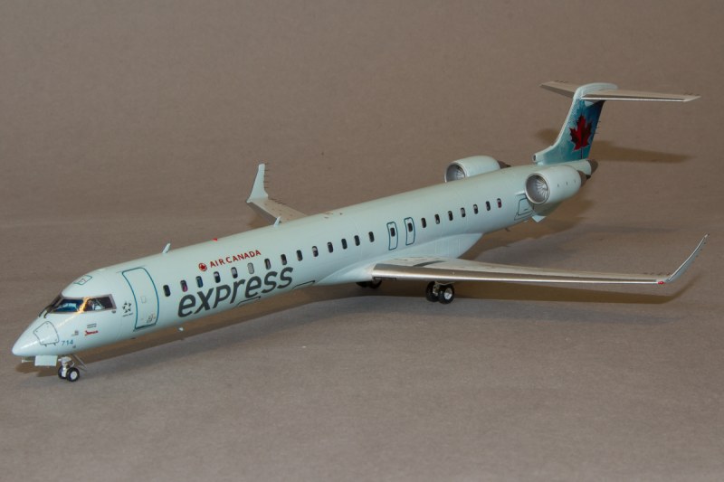 Bombardier CRJ 705