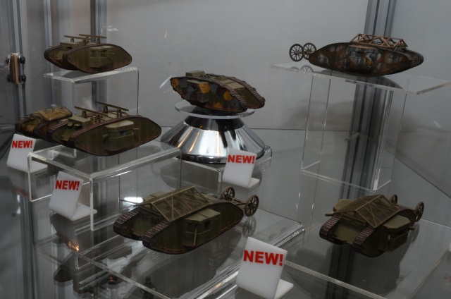 Masterbox zeigte seine Mk.I Male und Female British Tanks in 1:72.