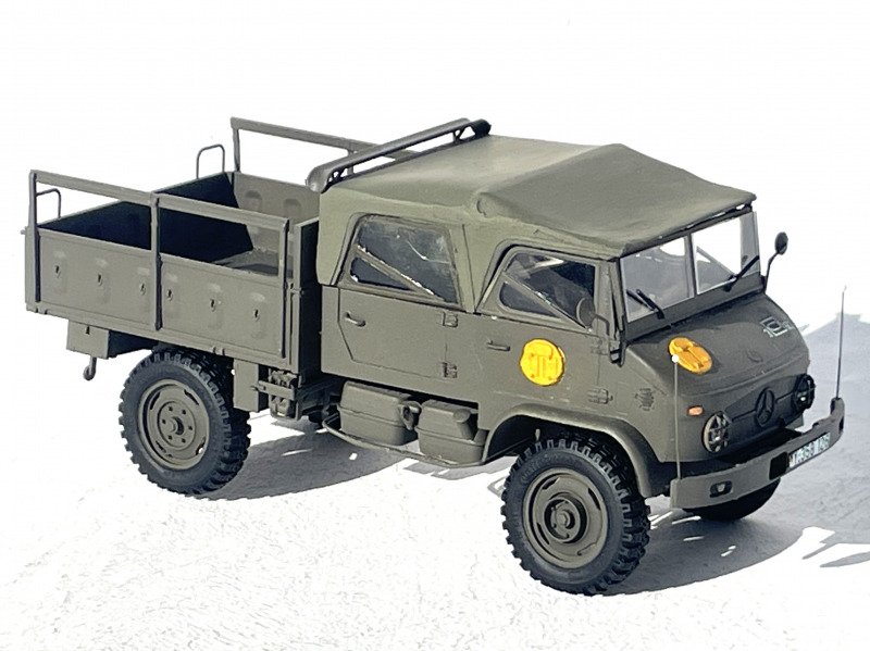 Unimog S404 Doppelkabine (DoKa)