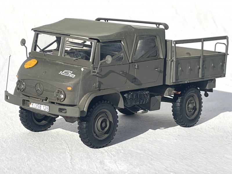 Unimog S 404 Doppelkabine (DoKa)
